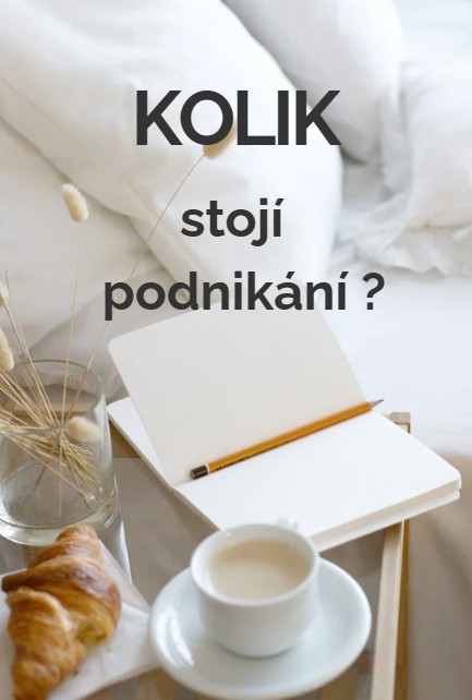 zápisník s tužkou a otázka Kolik stojí podnikání